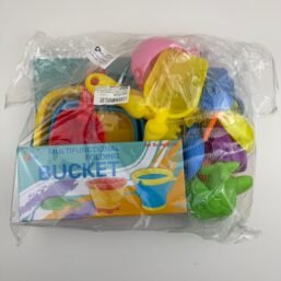 17 gabalu pludmales rotaļlietu komplekts bērniem - smilšu pilis un spainis